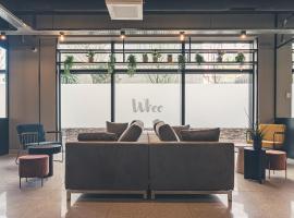 Whoo Bordeaux Bacalan - Hostel, hostel στο Μπορντώ