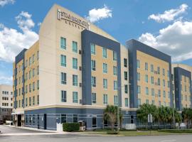 Staybridge Suites St. Petersburg FL by IHG, Golfhotel in Sankt Petersburg