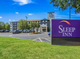 Sleep Inn Fort Mill near Carowinds Blvd، فندق في فورت ميل