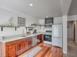 Convenient Burien Getaway 12 Mi to Dtwn SEA!