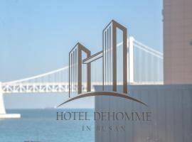 De Homme Hotel, hotel in Gwanganri, Busan