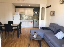 Vittel, Appt 55 m2, en face du parc Thermal, Unterkunft mit Onsen in Vittel