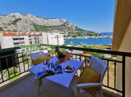 Olmissum rooftop sea view, rezort v Omiši