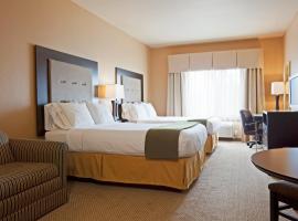 Holiday Inn Express Hotel & Suites Eau Claire North, an IHG Hotel, икономичен хотел в Lake Hallie