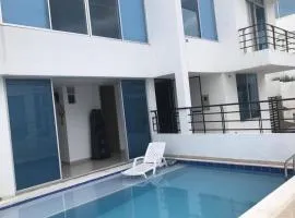 Casa Quinta con piscina Girardot- Via el Peñón