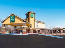 Quality Inn & Suites Huntsville Research Park Area, hotell i nærheten av Huntsville internasjonale lufthavn - HSV i Huntsville
