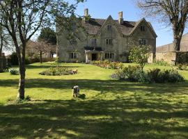The Manor Farm Alderton, talumajutus sihtkohas Chippenham