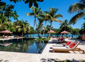 Itz'ana Resort & Residences, hotel em Aldeia de Placencia