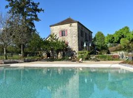 Ecuries de Saint Maurice- Maison d'hôtes de Gondou, viešbutis mieste Lacapelle-Marival