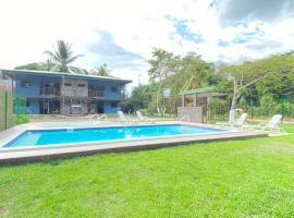 Cabinas El Paso de Moisés, Strandhaus in Uvita