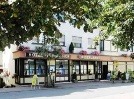 Hotel Pfälzer Hof, Zum Schokoladengießer, rumah tamu di Rodalben