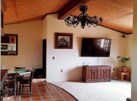 Large apartament near the beach, hotel with parking in Rosarito