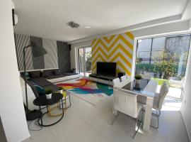 #Brand New#Luxury Garden House in the Center#, hotel az Annagora Aquapark környékén Balatonfüreden