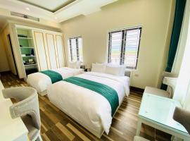 Khách sạn Minh Long, hotel in Hanoi