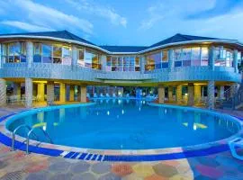 Nokras Riverine Hotel & Spa