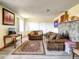 Cody Apartment with Panoramic Mountain Vistas!