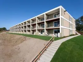 WorldMark Surfside Inn