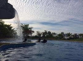 Pearl Beach Pool VIlla, hotell sihtkohas Cheyūr