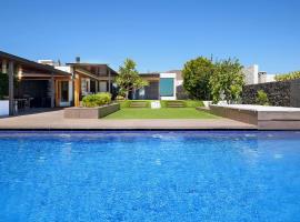 Luxury and Harmony House, luxury hotel in Playa Blanca