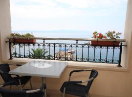 Aparthotel Natalia Podgora，伯德古拉的飯店式公寓