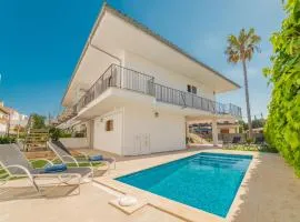 Holiday Home Gambaner by Interhome