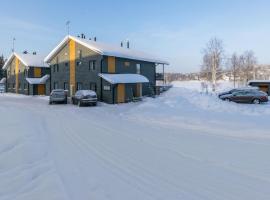 Holiday Home Hallan karhu b- paritalo by Interhome, hotel in Hyrynsalmi