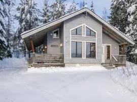Holiday Home Rinteenkotka cottage by Interhome