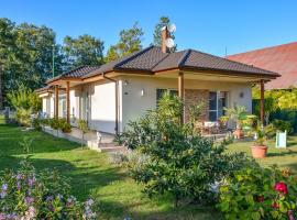 Holiday Home Twin Combo by Interhome, ξενοδοχείο σε Balatonboglár