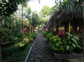 Lombok Sunset Hideaway, гостевой дом в городе Lembar