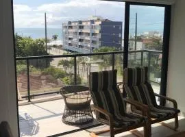 Uma quadra da praia - Vista para o Mar - Guaratuba - AC e Wi-Fi