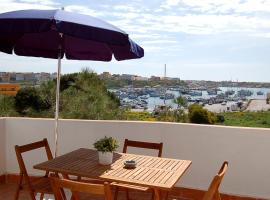 Case Vacanze Farchikalà, hotel near Cala Croce Beach, Lampedusa
