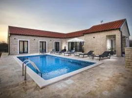 Villa Mala ZadarVillas