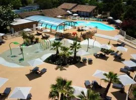 Maison accueillante à Biscarrosse avec piscine et jardin