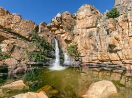 Waterfall Farm Self-Catering Cottages Citrusdal, holiday rental in Citrusdal