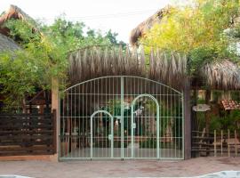 M a r e a V i v a -Linda y tranquila casa familiar con hospedaje en el corazón de Zipolite-, Hotel in Zipolite