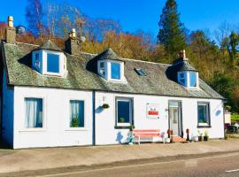 Rowantreebank Bed and Breakfast, hotel di Arrochar