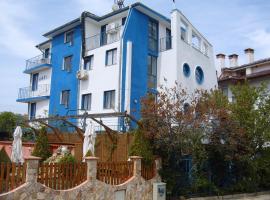 Andi Hotel, отель в Черноморце