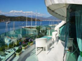 Ata Park Hotel, hotel com banheiras de hidromassagem em Fethiye