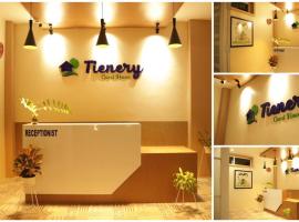Tienery Guesthouse, hotell i Tanjungkarang
