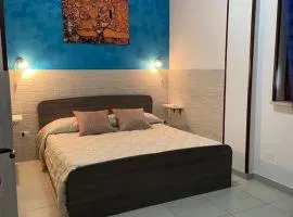 Bilocale Blu - A casa di Ludovica e Martina