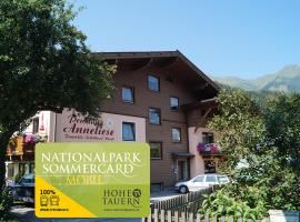 Pension Anneliese, hotel v Raurisu