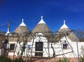 Trullo Cicerone, country house in Martina Franca