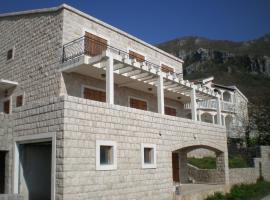 Villa Lidija, villa in Budva