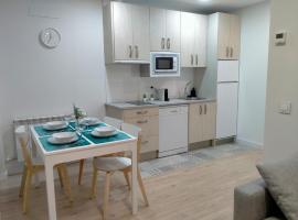 Apartamentos Adarve – apartament w mieście Ciudad-Rodrigo