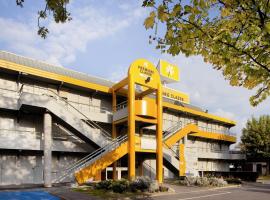 Premiere Classe Lyon Est Aeroport Saint Exupery, hotel perto de Aeroporto de Lyon - Saint Exupery - LYS, 