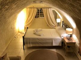 Kamares Cave House 3, alojamento para férias em Álika