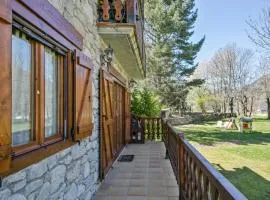 Arties Luxury Apartments - Parking y Guardaski en Vall de Ruda