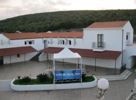 Costa Blu Hotel, hotel v destinaci SantʼAntìoco