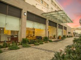 Kalyan Grand - a business hotel, hotel v destinaci Vandalūr