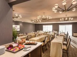 Crowne Plaza Providence-Warwick (Airport) by IHG